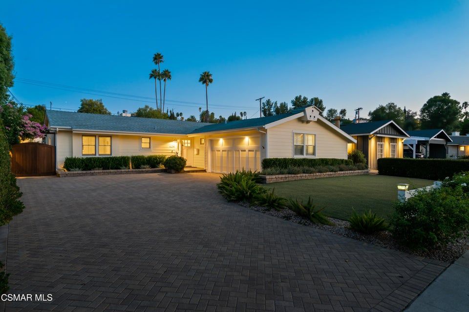 6234 Jackie Avenue, Woodland Hills
