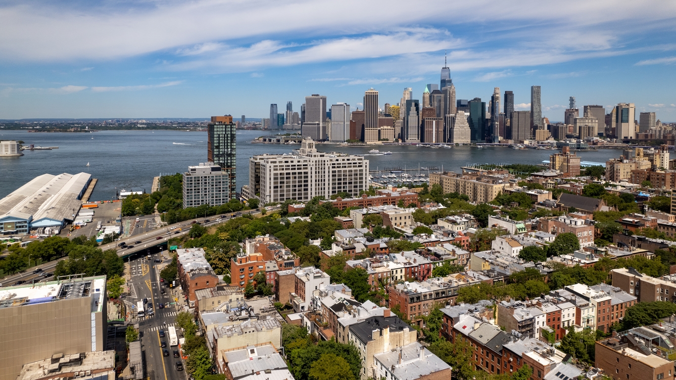 An,Aerial,View,Of,Brooklyn,,Ny,On,A,Beautiful,Day