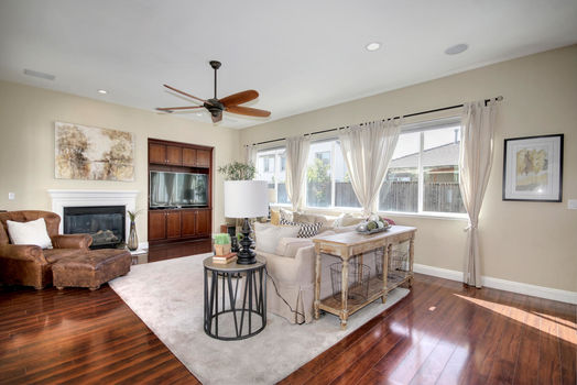 7004 Boa Nova Dr Elk Grove CA-large-016-020-016-1499x1000-72dpi