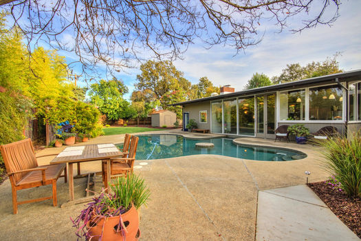 9537 Batey Ave Elk Grove CA-large-053-45-053-1500x1000-72dpi