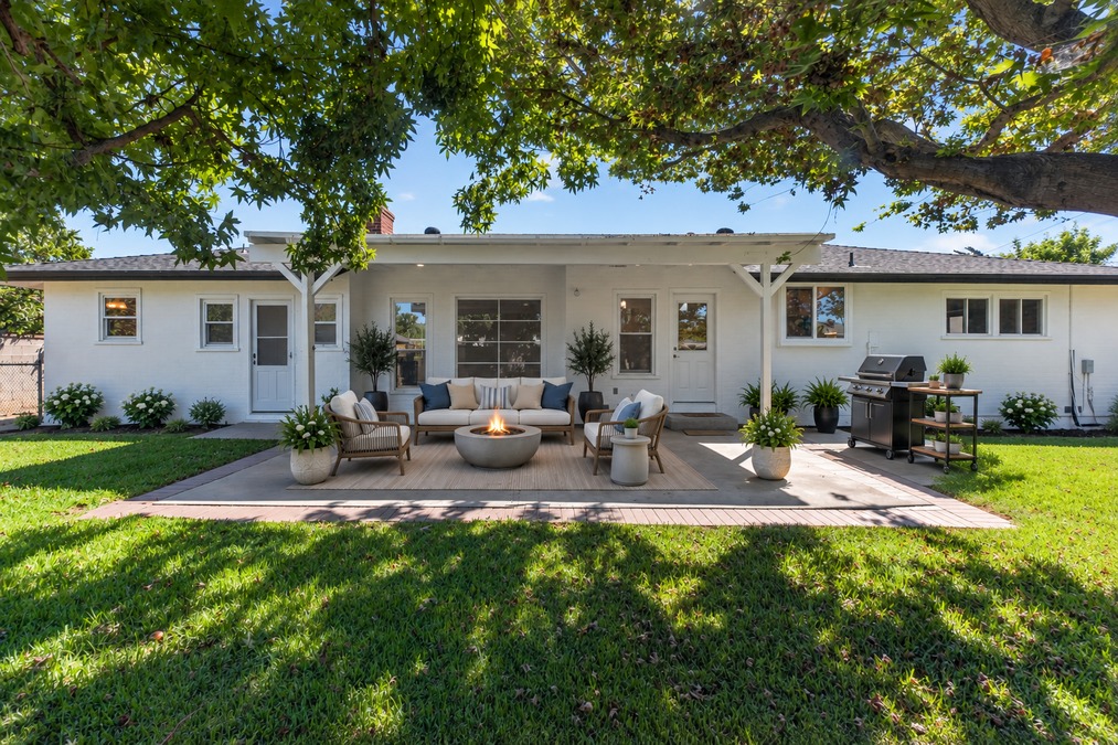 patio staged