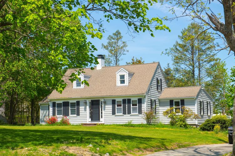 Cape Cod style building at 320 First Parish Road in historic town center of Scituate, Massachusetts MA, USA.