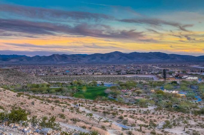 Southwest & Mountains Edge