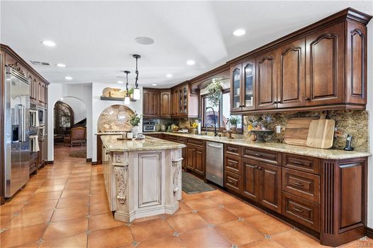 1185 Village Drive (22)