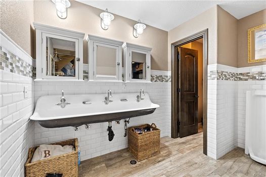 1185 Village Drive (53)