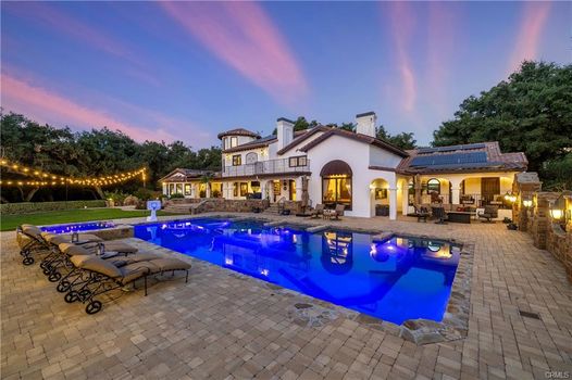 1185 Village Drive (56)