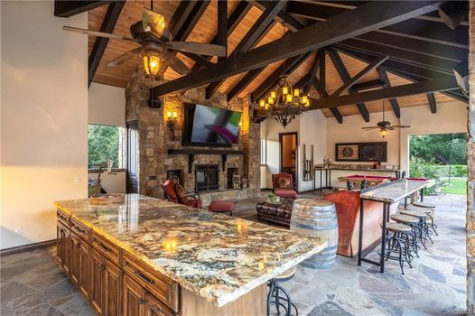 1185 Village Drive (60)