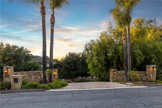 1185 Village Drive (7)
