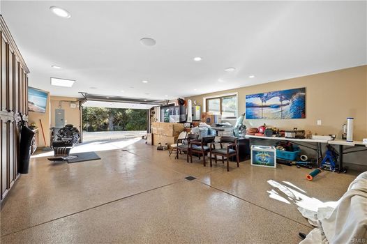1185 Village Drive (75)