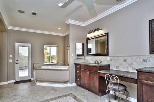 16140 Greens Court (34)