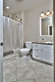 16140 Greens Court (39)