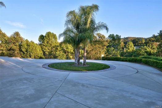 16140 Greens Court (55)