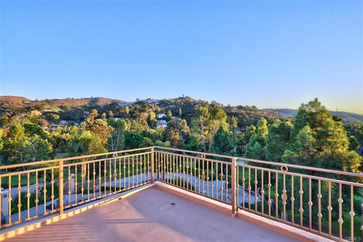 16140 Greens Court (57)