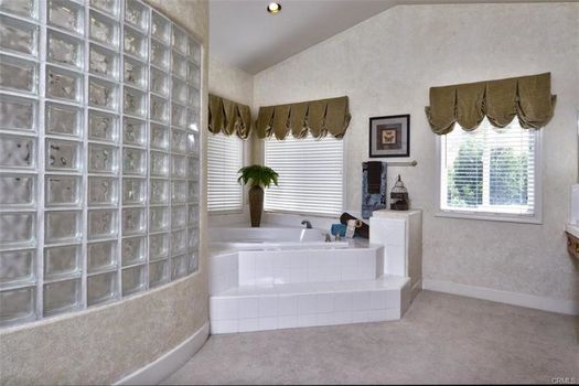 3021 Street Of The Chimes (23)