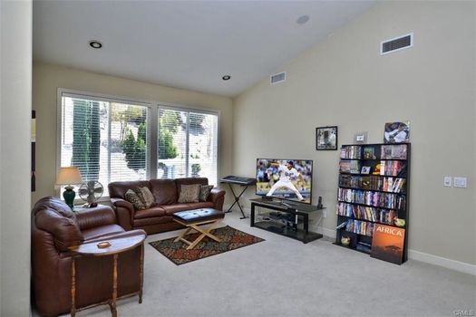 3021 Street Of The Chimes (28)