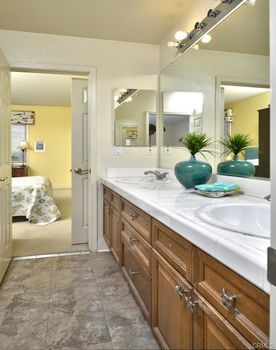 3021 Street Of The Chimes (33)
