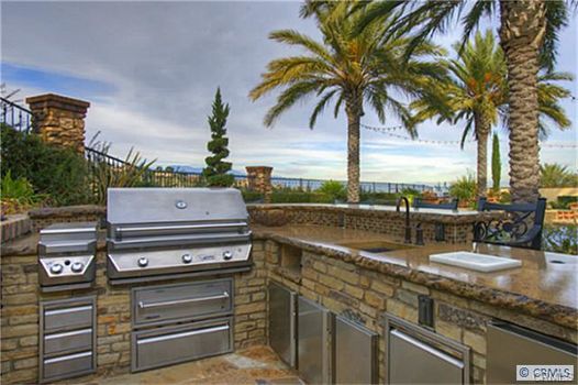 Chino Hills, CA 91709-6615 (25)