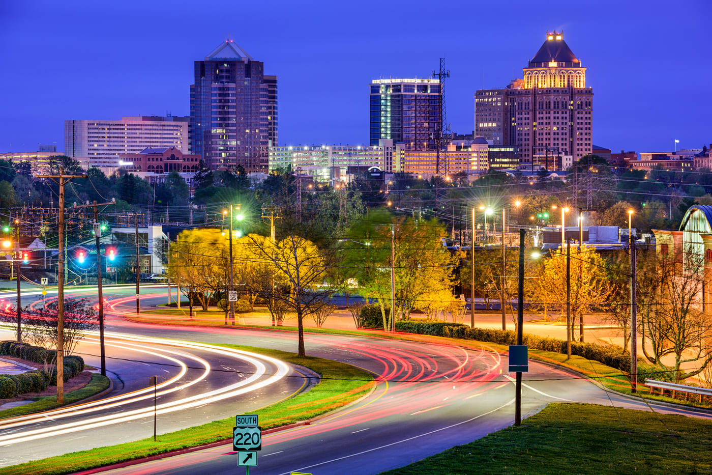 Greensboro, North Carolina, USA downtown skyline.