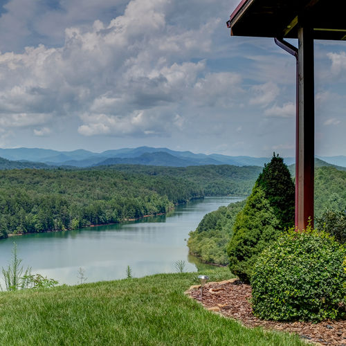 Lake Nottely Real Estate: A Buyer's Guide to Blairsville GA