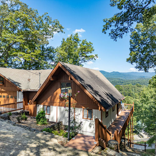 Should I Sell My Murphy, NC Home This Fall or Wait Until Spring?