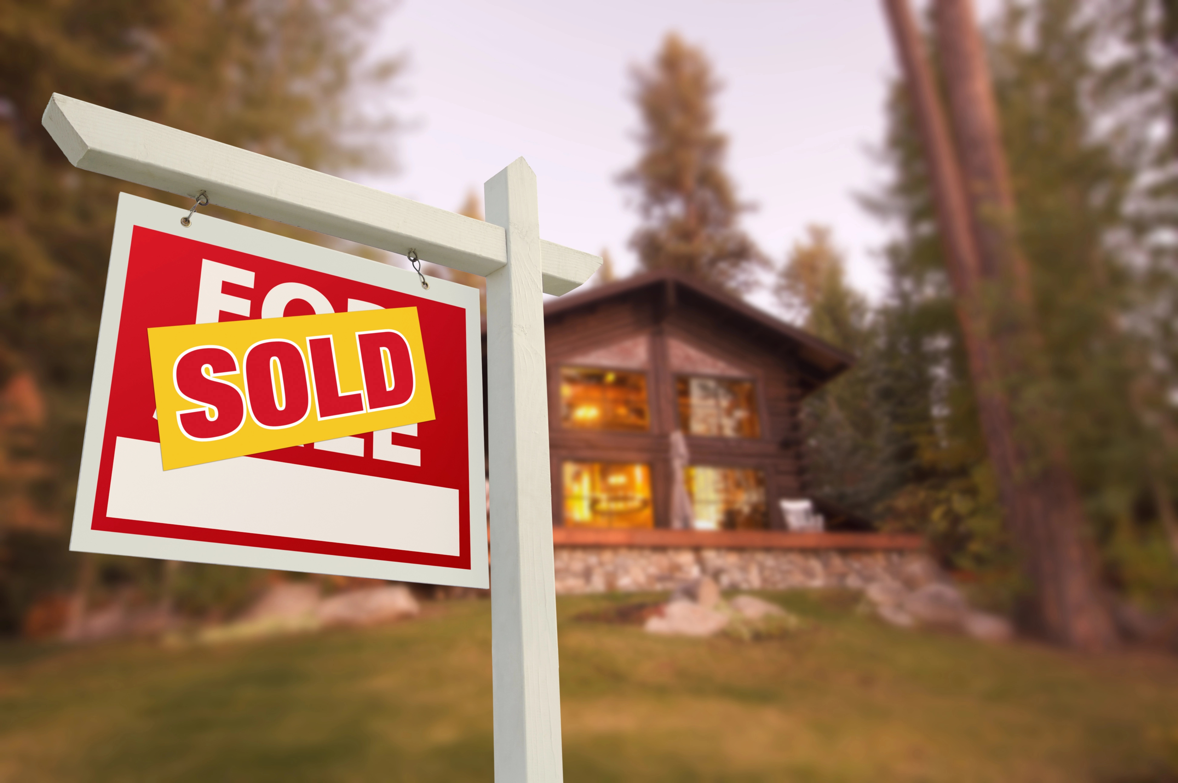 Buy and Sell at the Same Time in Murphy, NC | Bonnie DuPree
