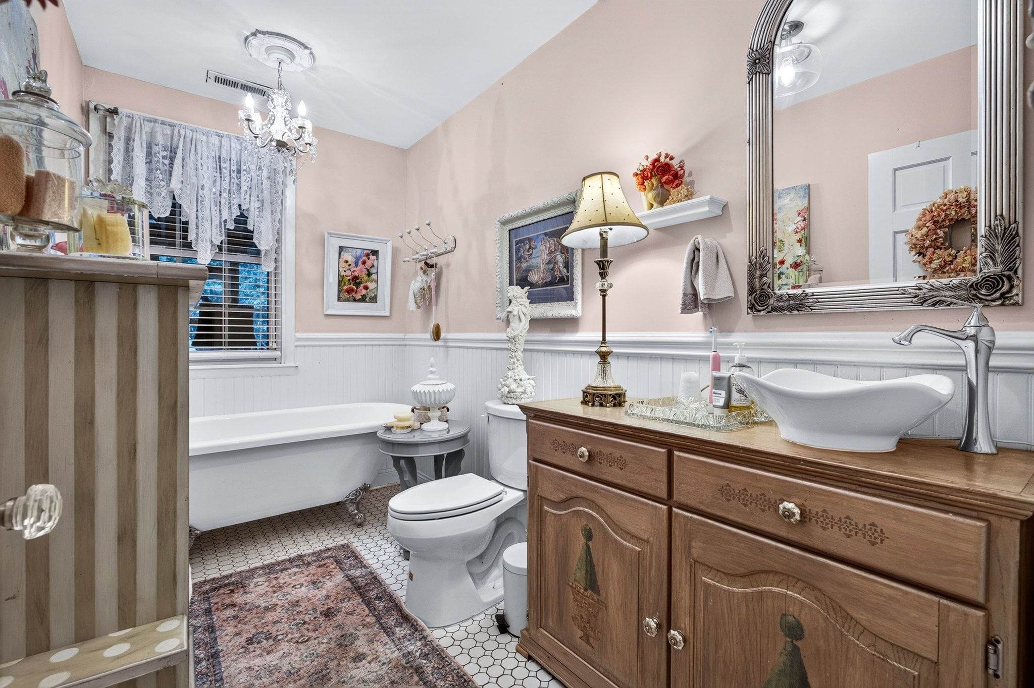 Bathroom with clawfoot tub at 500 Orange St, Georgetown SC