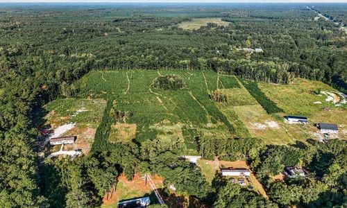 TBD Albatross Rd: Country Acreage, Downtown Close