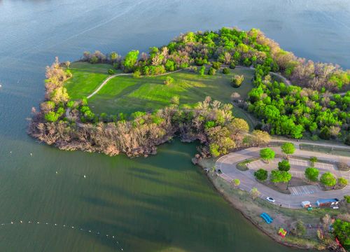 Scenic Aerial View of Little Elm Park Beach