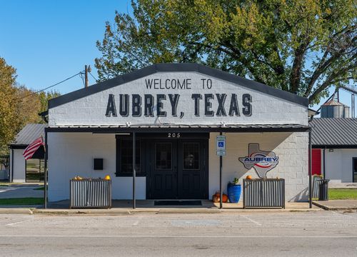 aubrey-tx-2