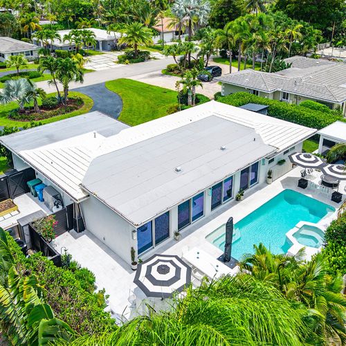 New Listing in Oakland Park, FL: 3481 NE 18th Avenue is Now on the Market