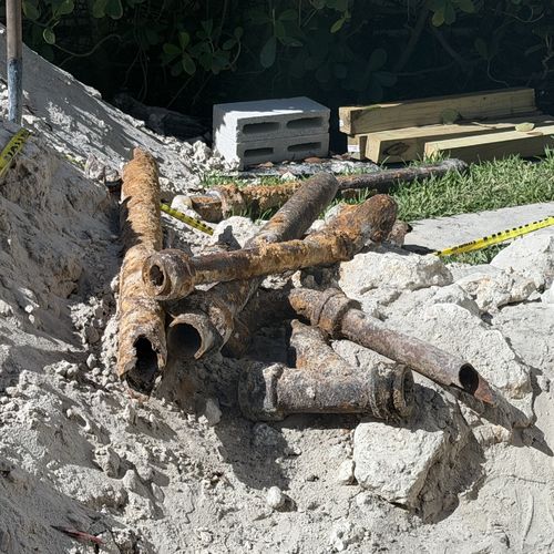 Cast Iron Pipes in South Florida Homes: What Buyers and Sellers Need to Know