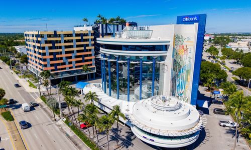 Around Oakland Park in September: What's N…