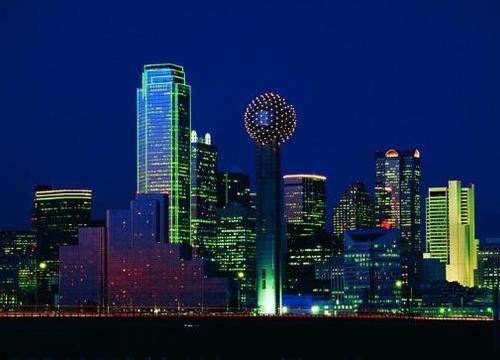 dallas-skyline-at-night