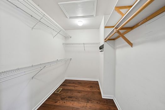46-web-or-mls-Wright Dr-S1607-046