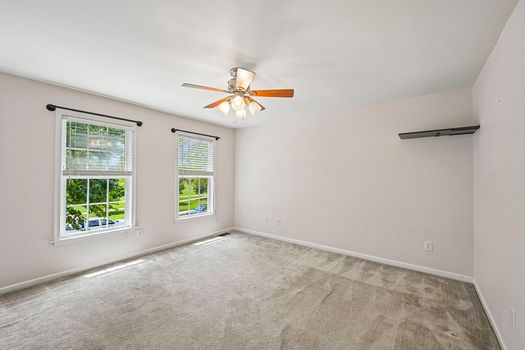47-web-or-mls-Wright Dr-S1607-062