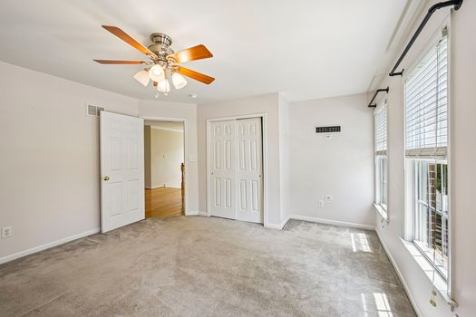 49-web-or-mls-Wright Dr-S1607-064