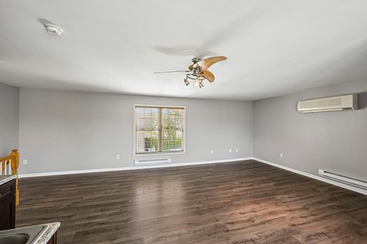 66-web-or-mls-Wright Dr-S1607-056