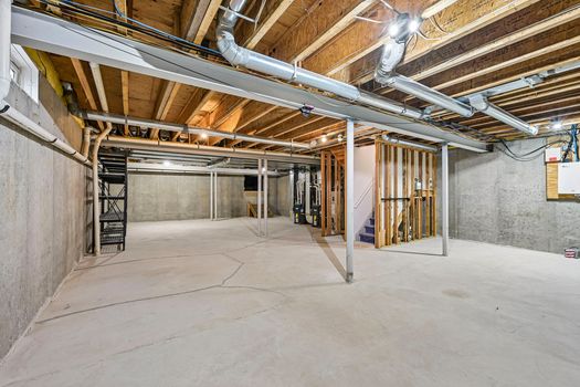 68-web-or-mls-Wright Dr-S1607-070