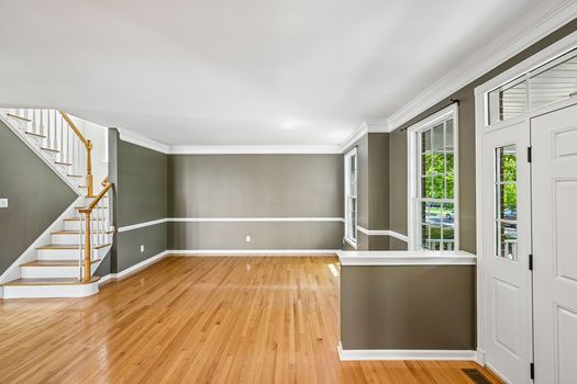8-web-or-mls-Wright Dr-S1607-021