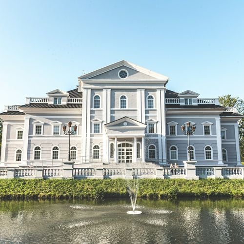 The Details That Define a Distinguished Property: A Designer's Guide