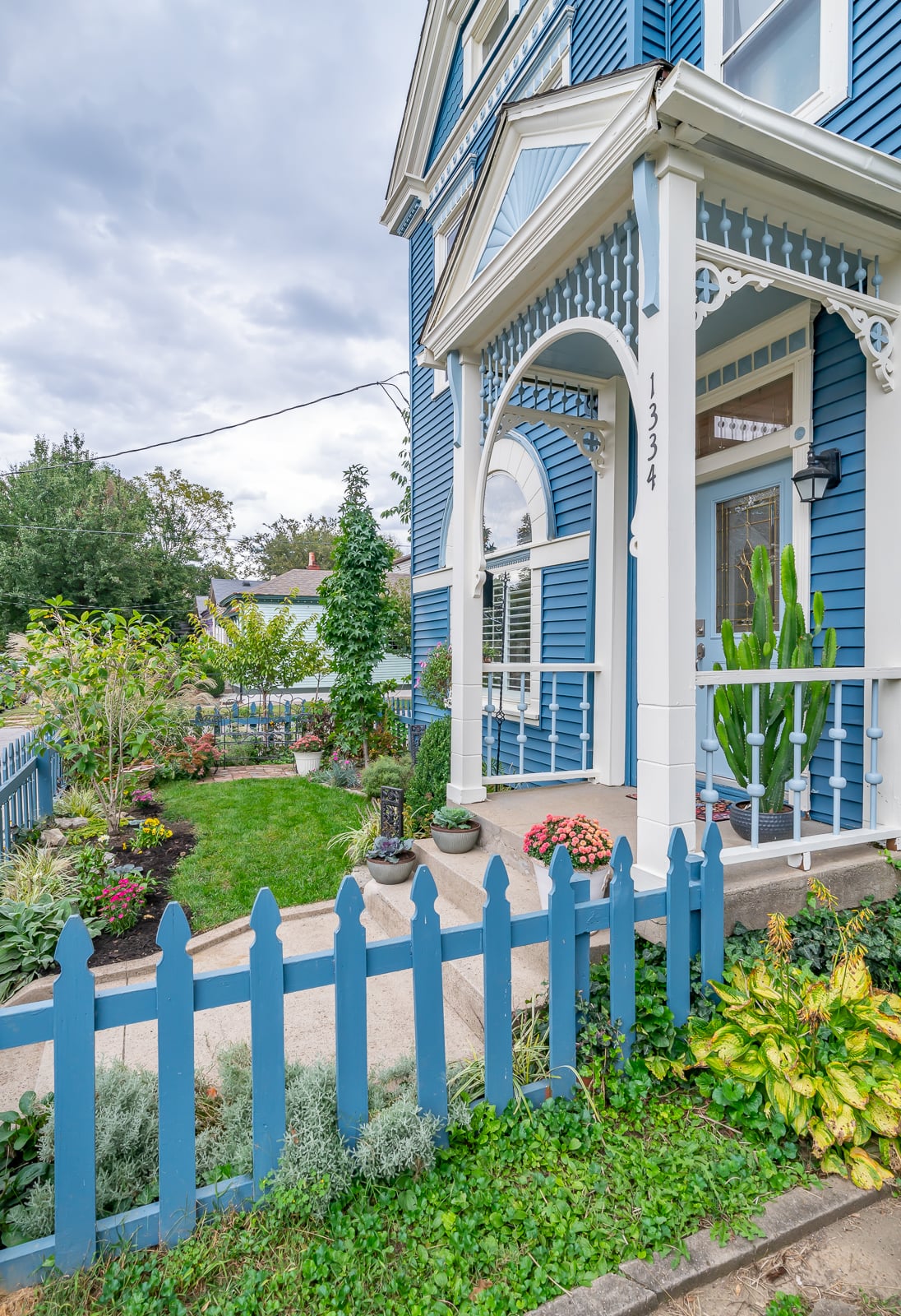 Front Christy Ave
