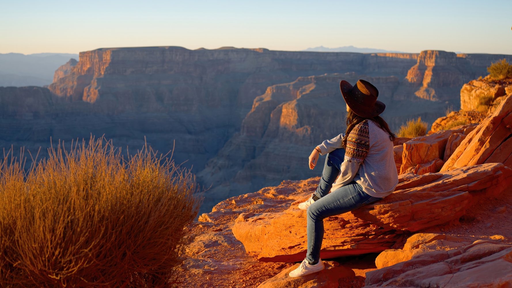 Native,American,Girl,Is,Fascinated,By,The,Breathtaking,Beauty,Of