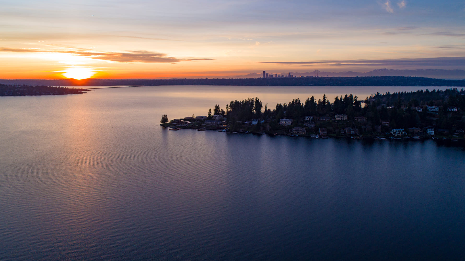 Lake Washington Sunset King County From Bellevue to Seattle