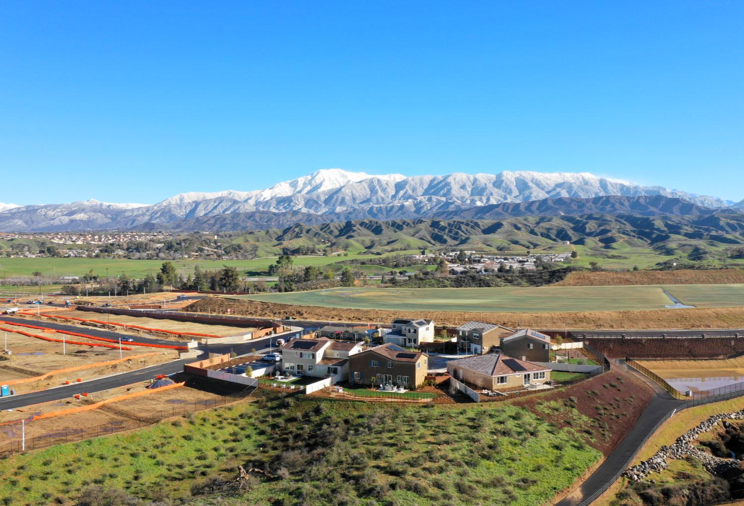 Calimesa California homes with foothills and snow capped San Bernardino Mountains