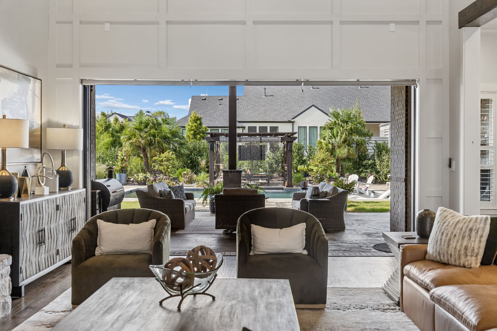 #204-317-knights-trail-heath-luxury-home