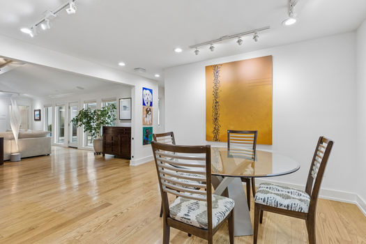 Breakfast area open to the living room | 9020 Glen Springs Dr, Dallas, TX 75243 | Lake Highlands