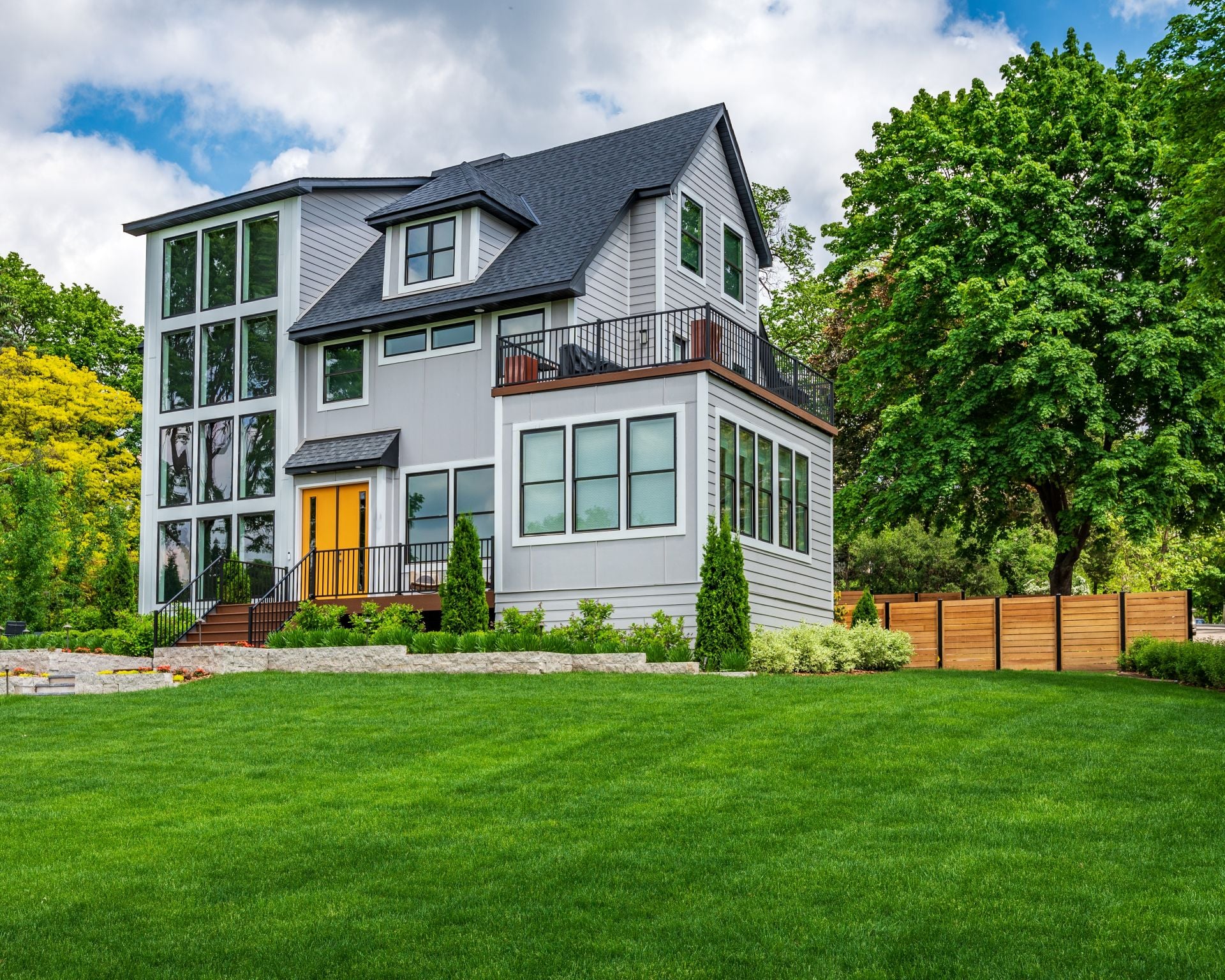 Beautiful Contemporary House in Minneapolis, Minnesota