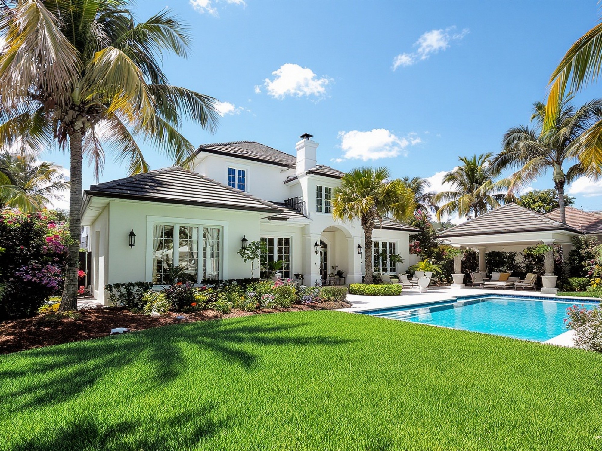 luxury tropical villa