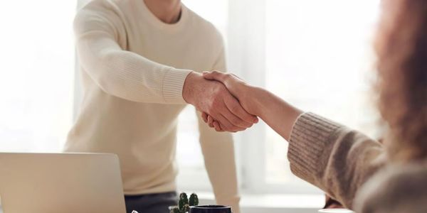 How to Choose the Right Listing Agent