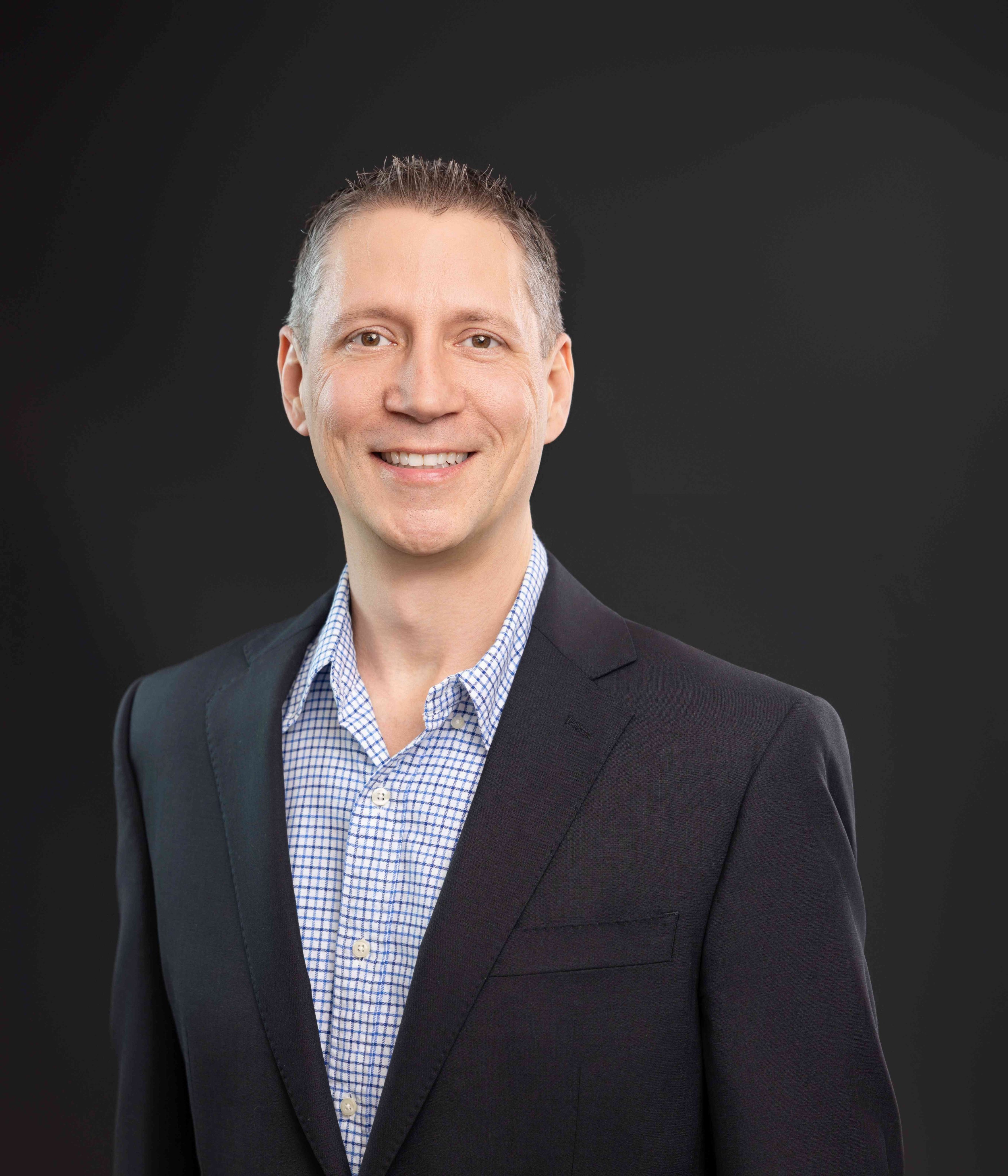Ken-Holifield-black-background-cropped